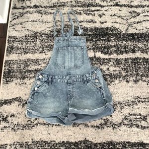 Shorts overalls. Size M.